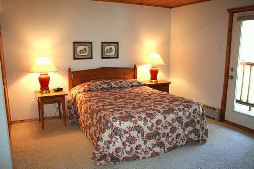 High Village Breezy Point Εξωτερικό φωτογραφία