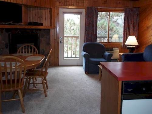 High Village Breezy Point Εξωτερικό φωτογραφία